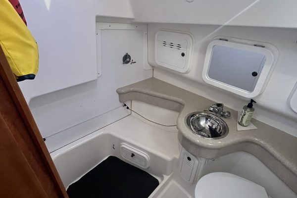 UPBEAT 36ft C amp C Yacht For Sale