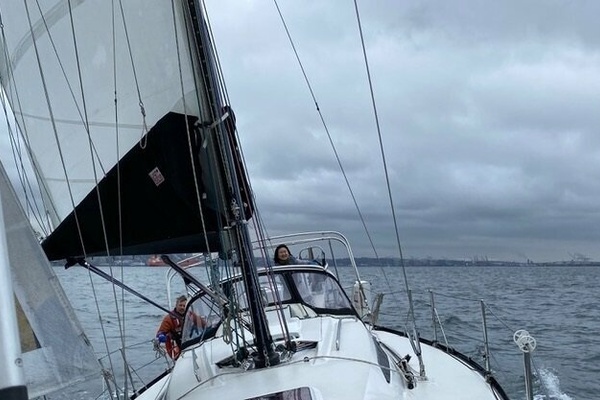 UPBEAT 36ft C amp C Yacht For Sale