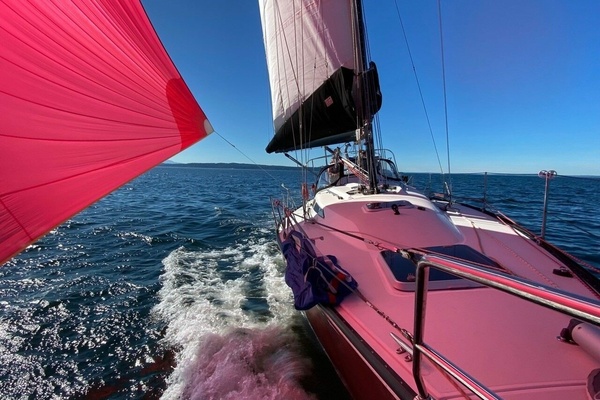 UPBEAT 36ft C amp C Yacht For Sale