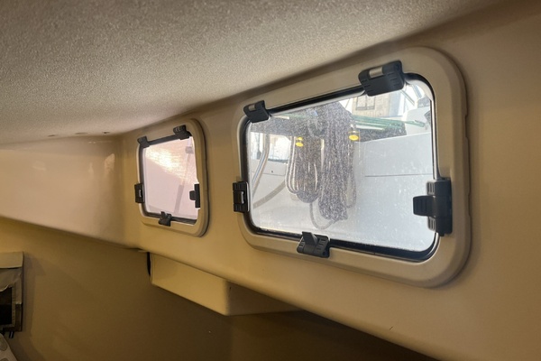 UPBEAT 36ft C amp C Yacht For Sale