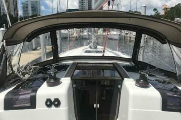 42ft Jeanneau Yacht For Sale