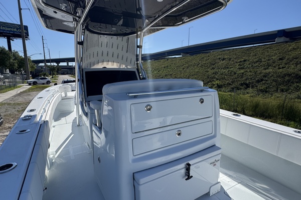 32ft Contender Yacht For Sale