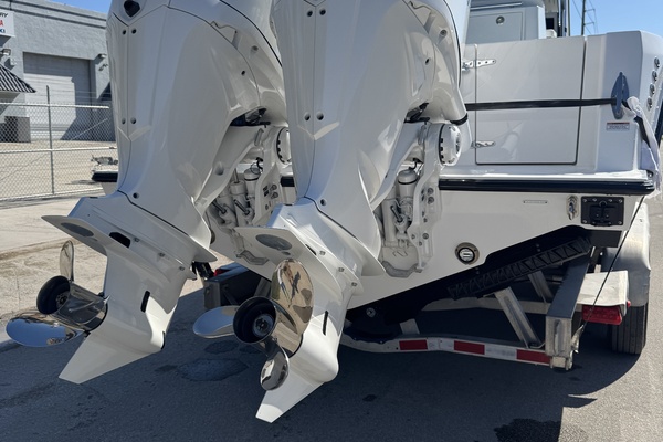 32ft Contender Yacht For Sale