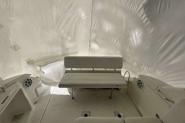 Photo of the 2006 Regal 2860 Window Express