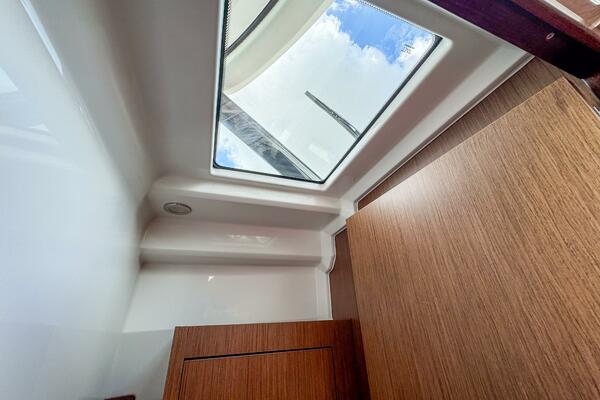 27ft Beneteau Yacht For Sale