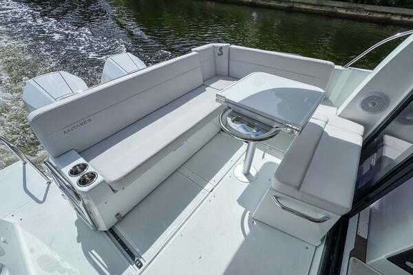 27ft Beneteau Yacht For Sale