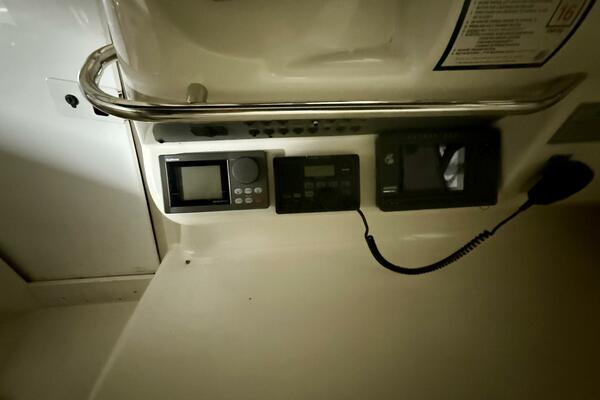 33ft Sea Ray Yacht For Sale