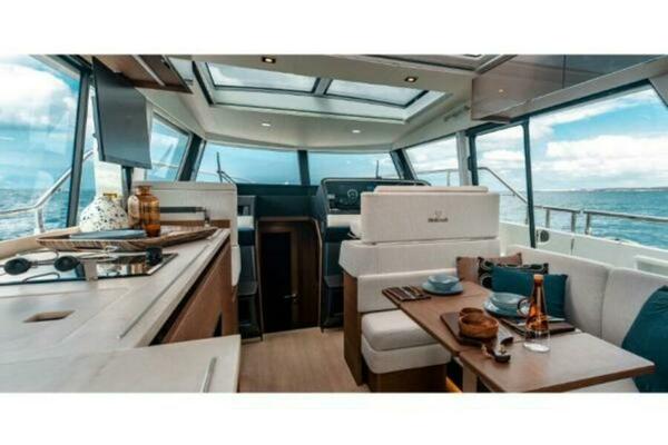 43ft Wellcraft Yacht For Sale