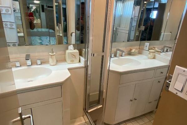 80ft Burger Yacht For Sale