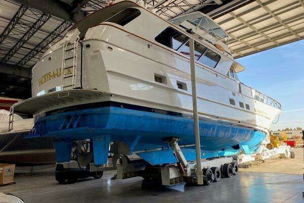 Burger 80 Motor Yacht Yacht For Sale