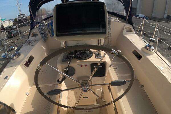 Island Packet 370 Yacht For Sale