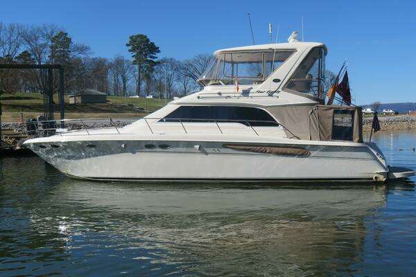 1999 Sea Ray 48