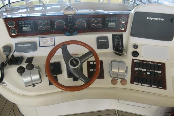 48ft Sea Ray Yacht For Sale