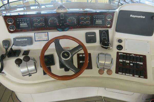 1999 Sea Ray 48