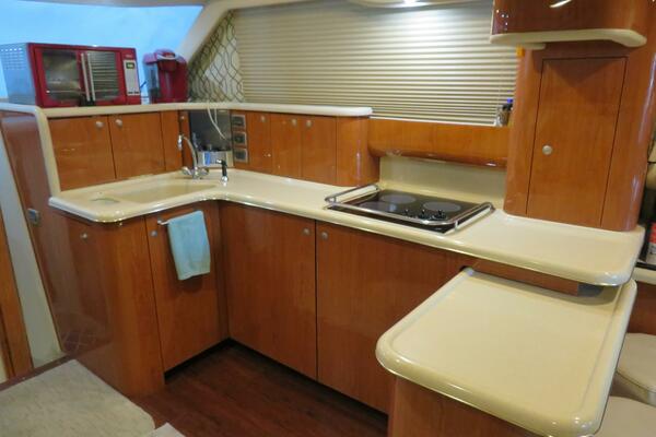 48ft Sea Ray Yacht For Sale