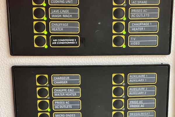 TENACIOUS 54ft Feeling Yacht For Sale