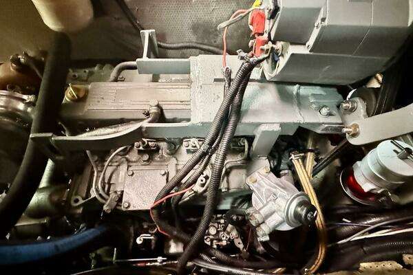 Feeling 546 Yacht For Sale