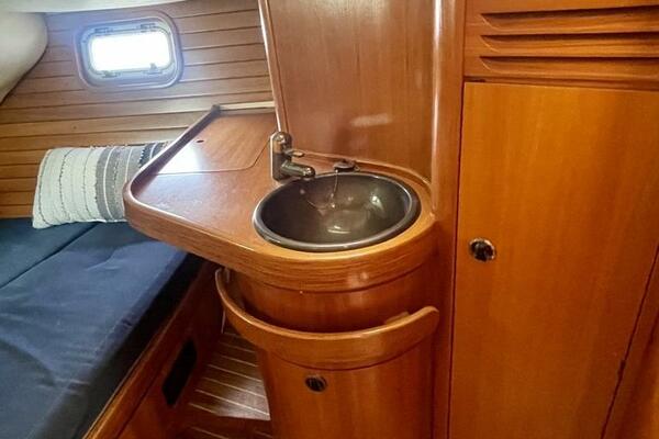 TENACIOUS 54ft Feeling Yacht For Sale