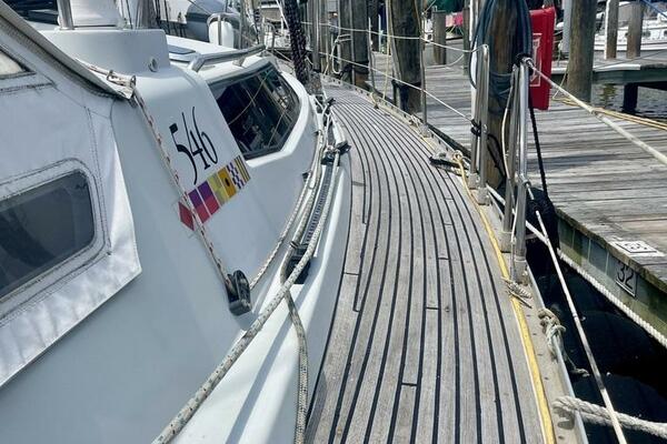 TENACIOUS 54ft Feeling Yacht For Sale