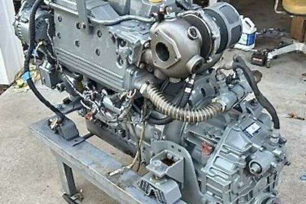 Feeling 546 Yacht For Sale