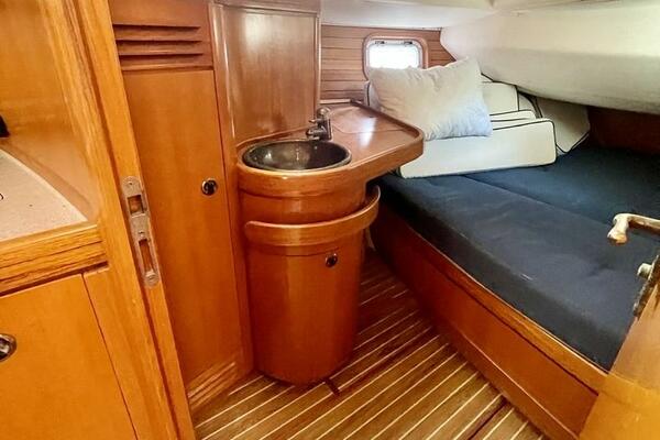 TENACIOUS 54ft Feeling Yacht For Sale