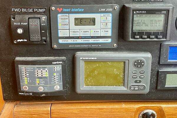 Feeling 546 Yacht For Sale