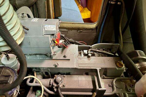 Feeling 546 Yacht For Sale