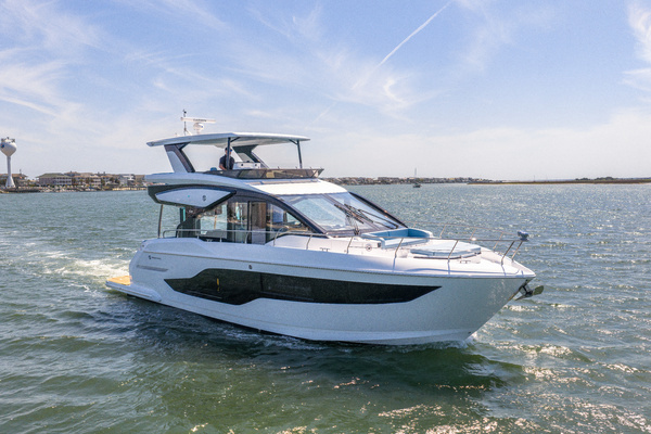50-ft-Cruisers Yachts-2026-50 FLY-Wrightsville Beach North Carolina United States yacht for sale
