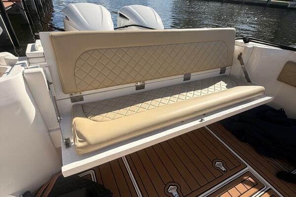 T T Jodi Ann 34ft Intrepid Yacht For Sale