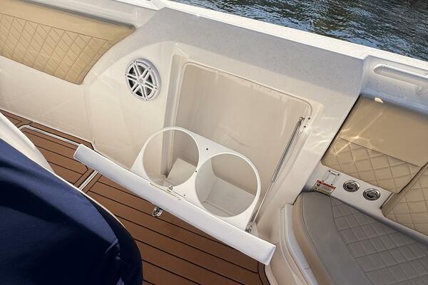 T T Jodi Ann 34ft Intrepid Yacht For Sale