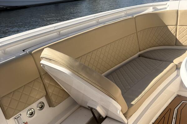 T T Jodi Ann 34ft Intrepid Yacht For Sale