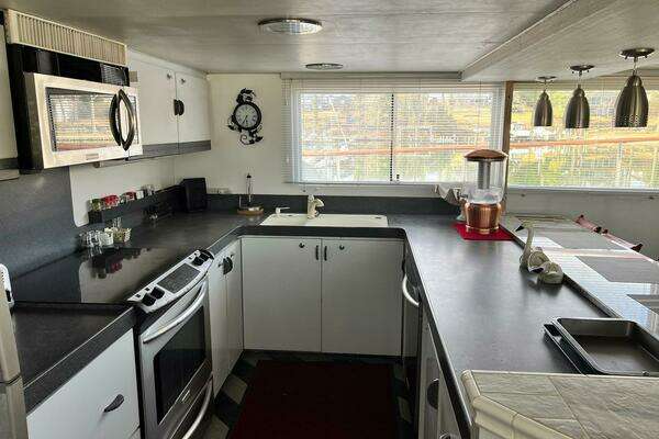 Broward Raised Pilothouse Yacht For Sale