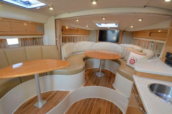 33ft Chaparral Yacht For Sale