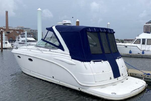 33ft Chaparral Yacht For Sale