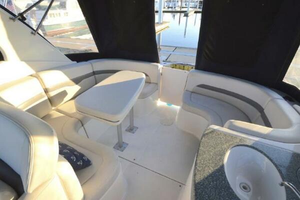 33ft Chaparral Yacht For Sale