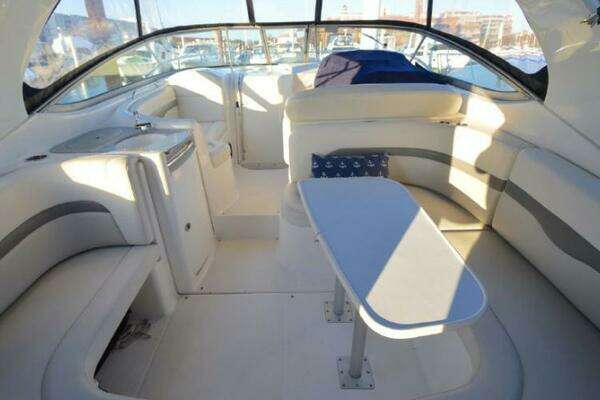 Photo of the 2006 Chaparral 330 signature