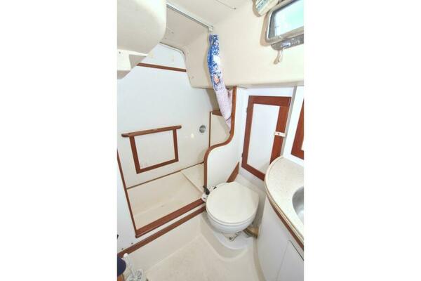 Kindred Spirit 43ft Morgan Yacht For Sale