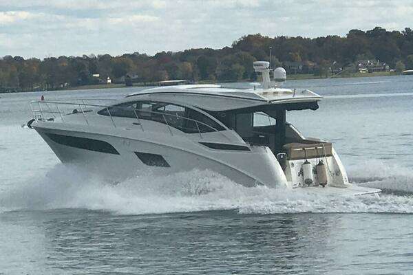 2017 Sea Ray 40