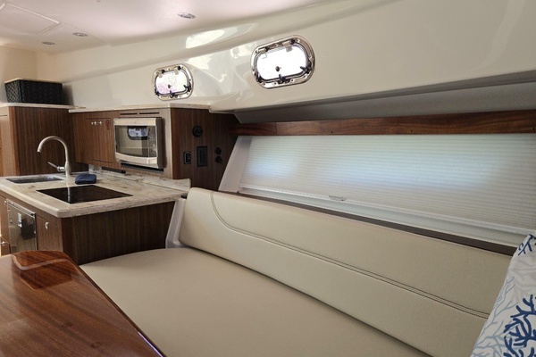 Photo of the 2019 Pursuit 355 Offshore "LIBERTY"