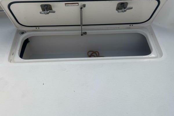 Encore 33ft Pursuit Yacht For Sale