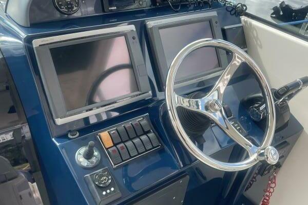 Encore 33ft Pursuit Yacht For Sale