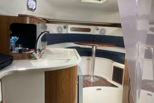 Encore 33ft Pursuit Yacht For Sale
