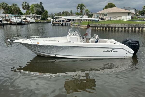 26ft Pro Line Yacht For Sale