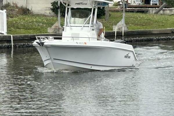 26ft Pro Line Yacht For Sale