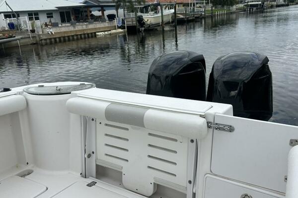 26ft Pro Line Yacht For Sale