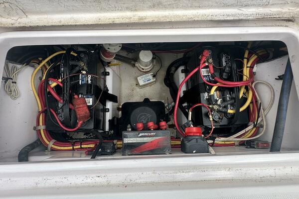 26ft Pro Line Yacht For Sale