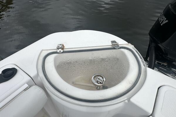 26ft Pro Line Yacht For Sale