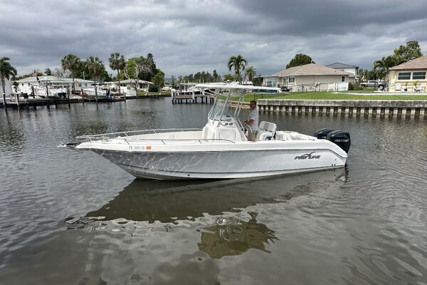 26ft Pro Line Yacht For Sale