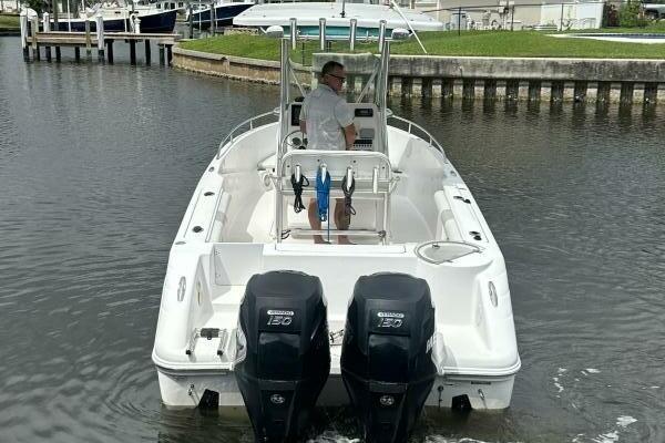 26ft Pro Line Yacht For Sale