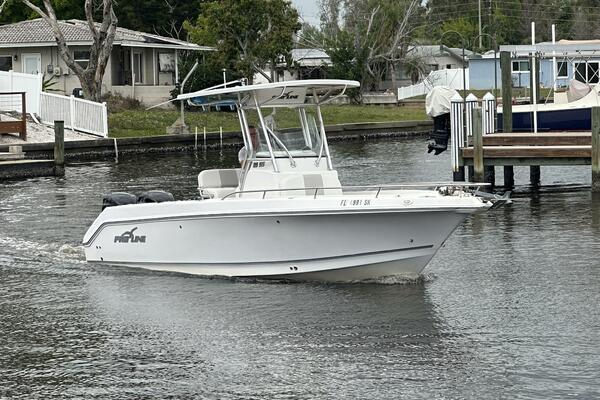 26ft Pro Line Yacht For Sale